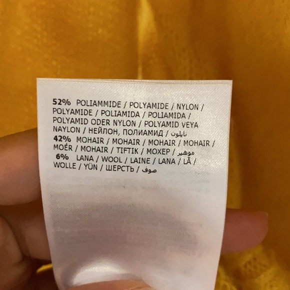 COPY - Moncler women yellow sweater in size S - Picture 5 of 5